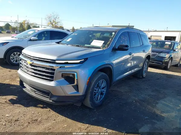 1GNERGRS1SJ251798 2025 CHEVROLET TRAVERSE - Image 2