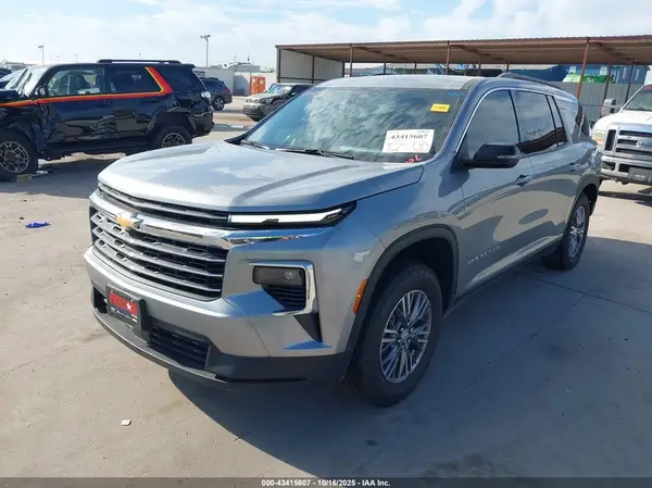 1GNERGRS1SJ293419 2025 CHEVROLET TRAVERSE - Image 2
