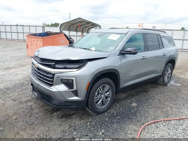 1GNERGRS1SJ305147 2025 CHEVROLET TRAVERSE - Image 2