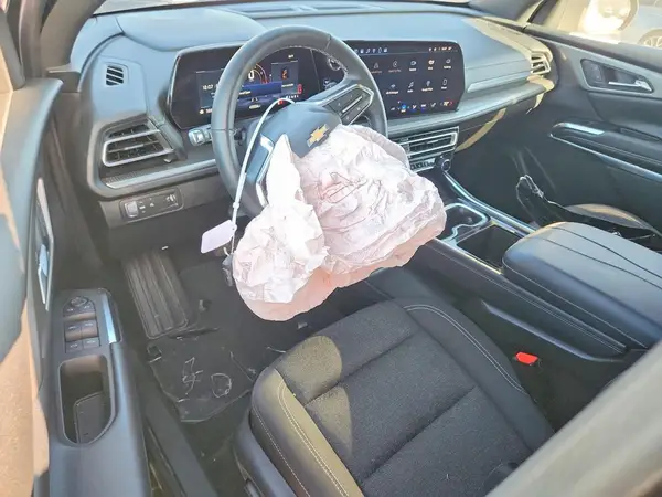 1GNERGRS2SJ121111 2025 CHEVROLET TRAVERSE - Image 8