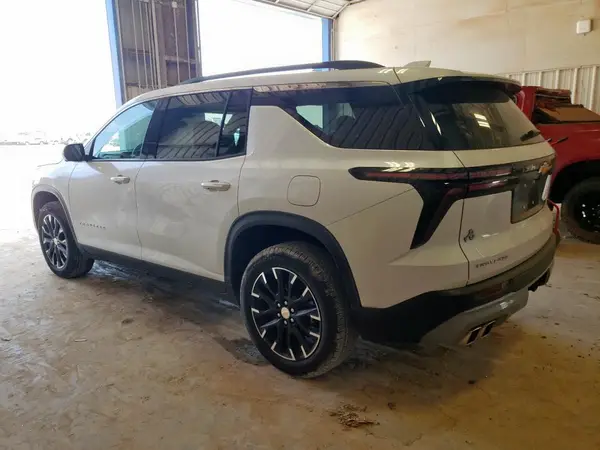 1GNERGRS2SJ155436 2025 CHEVROLET TRAVERSE - Image 2