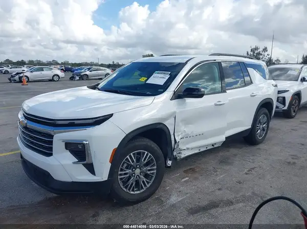 1GNERGRS3SJ146292 2025 CHEVROLET TRAVERSE - Image 2