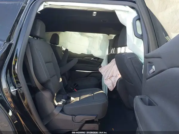 1GNERGRS3SJ206118 2025 CHEVROLET TRAVERSE - Image 8