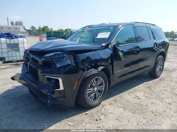 1GNERGRS3SJ224683 2025 CHEVROLET TRAVERSE - Image 2