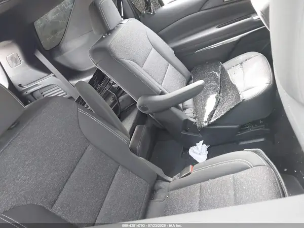 1GNERGRS4SJ135544 2025 CHEVROLET TRAVERSE - Image 8