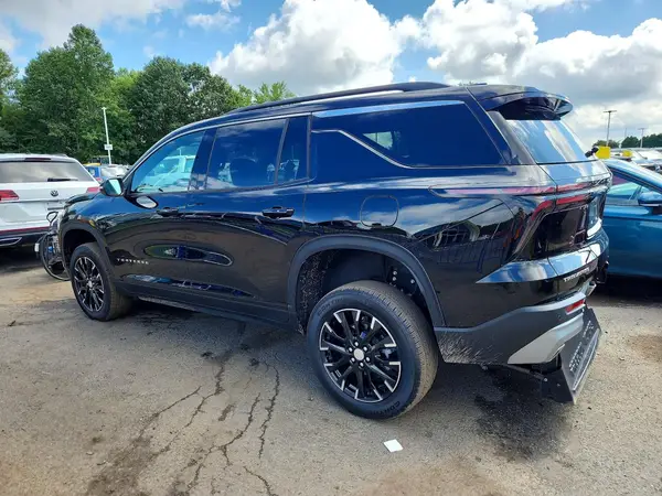 1GNERGRS5SJ258950 2025 CHEVROLET TRAVERSE - Image 2