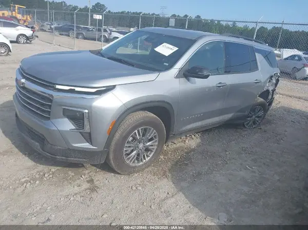 1GNERGRS6SJ158100 2025 CHEVROLET TRAVERSE - Image 2