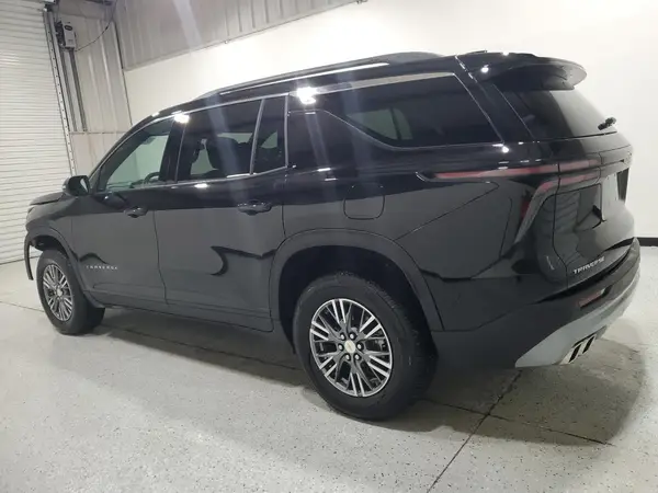 1GNERGRS6SJ160722 2025 CHEVROLET TRAVERSE - Image 2