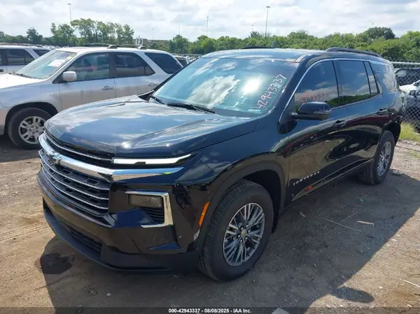 1GNERGRS6SJ289107 2025 CHEVROLET TRAVERSE - Image 2