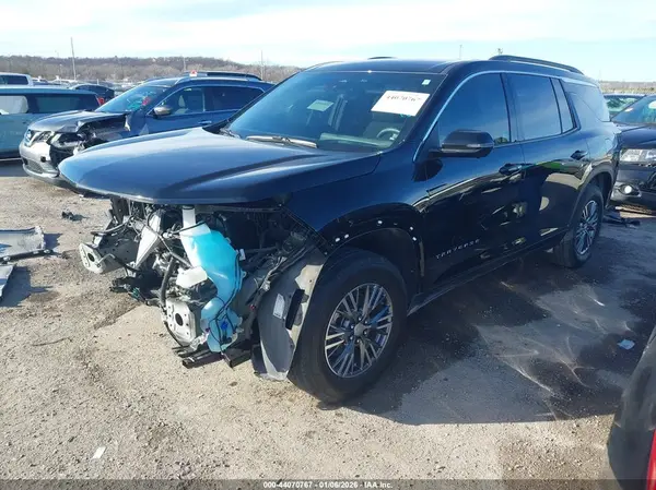 1GNERGRS7SJ137840 2025 CHEVROLET TRAVERSE - Image 2