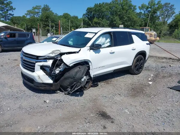 1GNERGRS7SJ144304 2025 CHEVROLET TRAVERSE - Image 2
