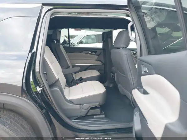 1GNERGRS8SJ117046 2025 CHEVROLET TRAVERSE - Image 8