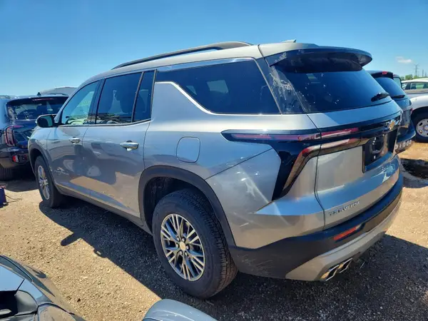 1GNERGRS8SJ122053 2025 CHEVROLET TRAVERSE - Image 2