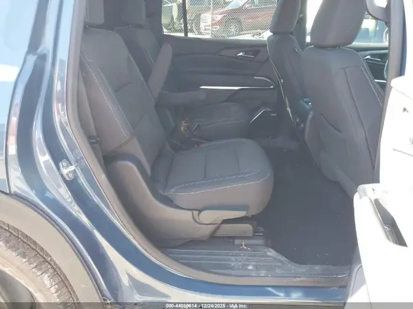 1GNERGRS8SJ122117 2025 CHEVROLET TRAVERSE - Image 8