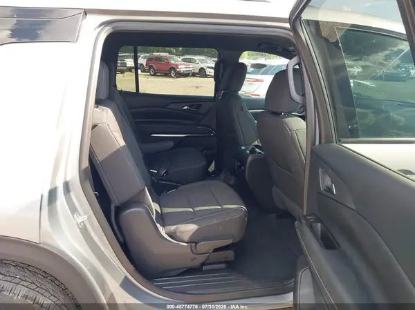 1GNERGRS8SJ140438 2025 CHEVROLET TRAVERSE - Image 8