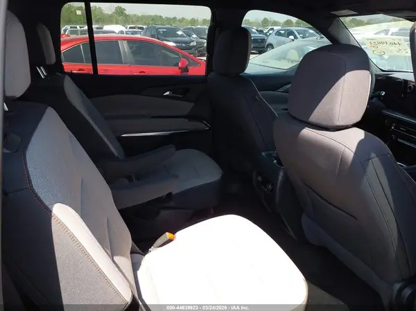 1GNERGRS8SJ207944 2025 CHEVROLET TRAVERSE - Image 8