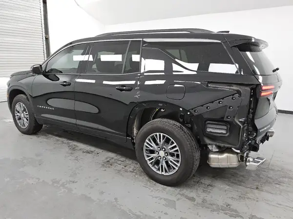 1GNERGRS8SJ257968 2025 CHEVROLET TRAVERSE - Image 2