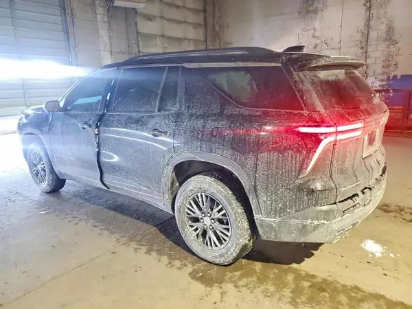 1GNERGRS9SJ132283 2025 CHEVROLET TRAVERSE - Image 2