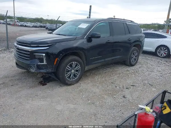 1GNERGRSXSJ138318 2025 CHEVROLET TRAVERSE - Image 2