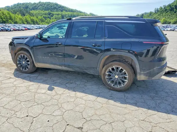 1GNERGRSXSJ272939 2025 CHEVROLET TRAVERSE - Image 2