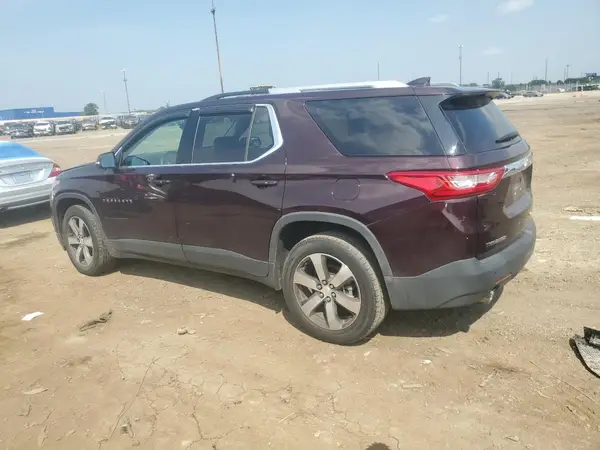 1GNERHKW0JJ121013 2018 CHEVROLET TRAVERSE - Image 2