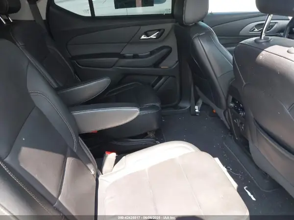 1GNERHKW0JJ157834 2018 CHEVROLET TRAVERSE - Image 8