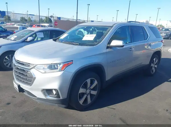 1GNERHKW0JJ199534 2018 CHEVROLET TRAVERSE - Image 2