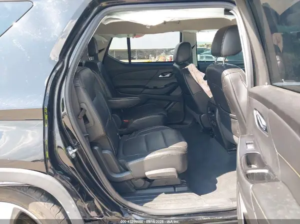 1GNERHKW0JJ239045 2018 CHEVROLET TRAVERSE - Image 8