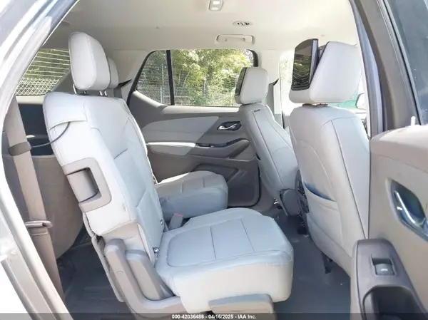 1GNERHKW0JJ285877 2018 CHEVROLET TRAVERSE - Image 8