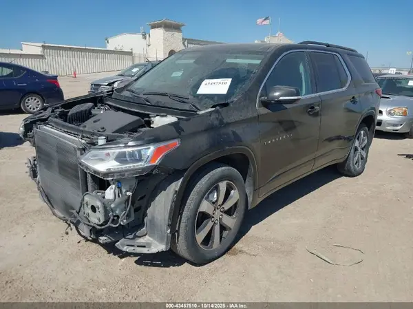 1GNERHKW0KJ115178 2019 CHEVROLET TRAVERSE - Image 2