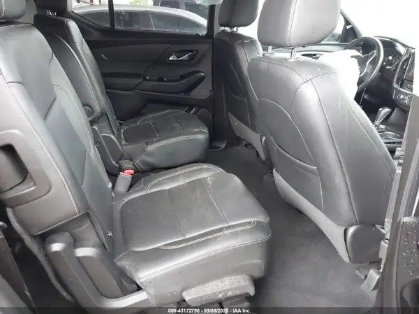 1GNERHKW0KJ212185 2019 CHEVROLET TRAVERSE - Image 8