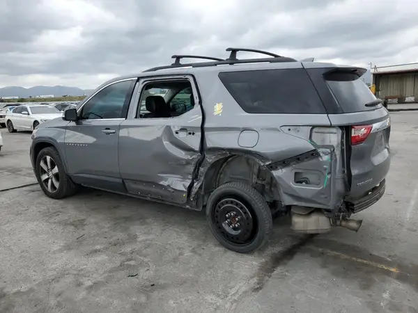 1GNERHKW0KJ243274 2019 CHEVROLET TRAVERSE - Image 2