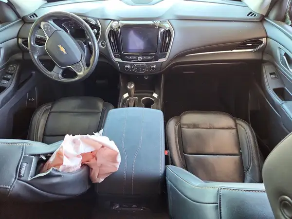 1GNERHKW0LJ168674 2020 CHEVROLET TRAVERSE - Image 8