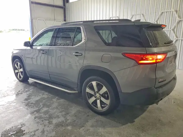 1GNERHKW0LJ173552 2020 CHEVROLET TRAVERSE - Image 2