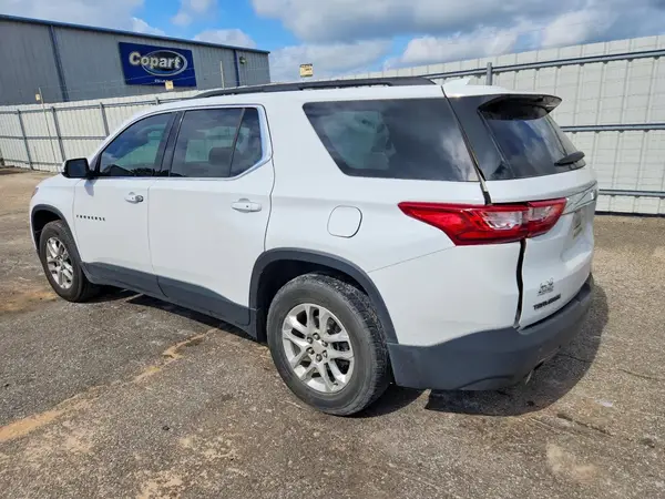 1GNERHKW0LJ215783 2020 CHEVROLET TRAVERSE - Image 2