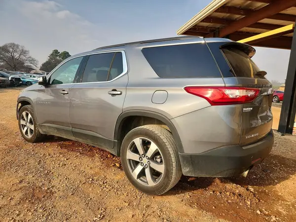 1GNERHKW0MJ156283 2021 CHEVROLET TRAVERSE - Image 2
