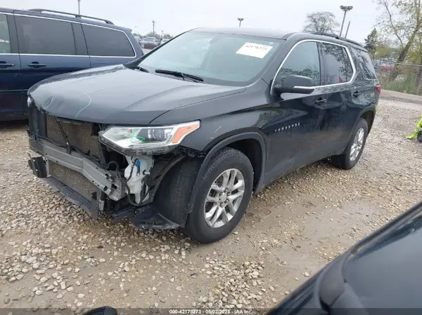 1GNERHKW0MJ218426 2021 CHEVROLET TRAVERSE - Image 2