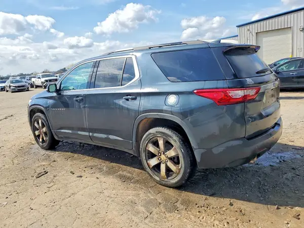 1GNERHKW0MJ241821 2021 CHEVROLET TRAVERSE - Image 2