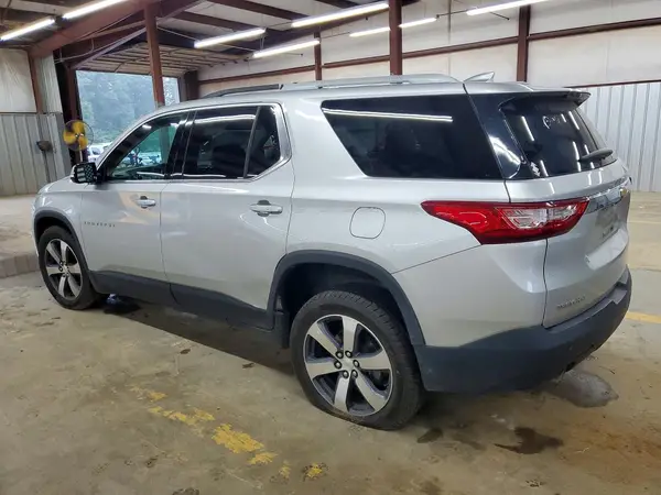 1GNERHKW1JJ105290 2018 CHEVROLET TRAVERSE - Image 2