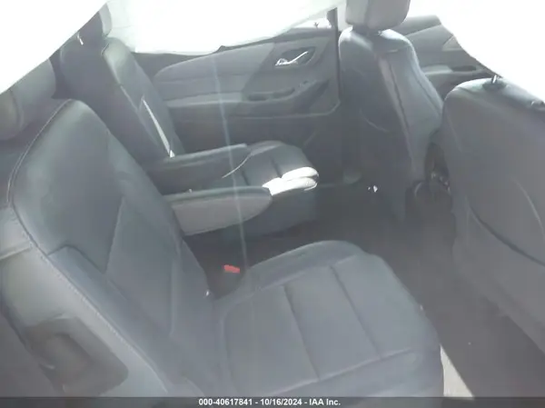 1GNERHKW1JJ108772 2018 CHEVROLET TRAVERSE - Image 8