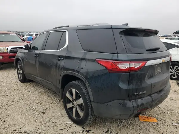 1GNERHKW1JJ113924 2018 CHEVROLET TRAVERSE - Image 2