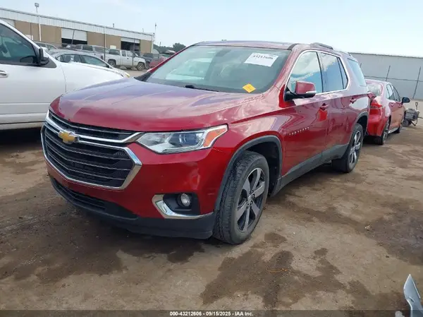 1GNERHKW1JJ116144 2018 CHEVROLET TRAVERSE - Image 2