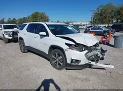 1GNERHKW1JJ121926 2018 CHEVROLET TRAVERSE