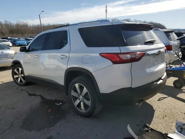 1GNERHKW1JJ127435 2018 CHEVROLET TRAVERSE - Image 2