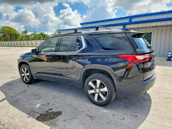 1GNERHKW1JJ137897 2018 CHEVROLET TRAVERSE - Image 2