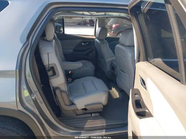 1GNERHKW1JJ182855 2018 CHEVROLET TRAVERSE - Image 8