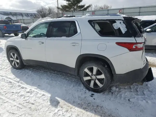1GNERHKW1JJ194004 2018 CHEVROLET TRAVERSE - Image 2