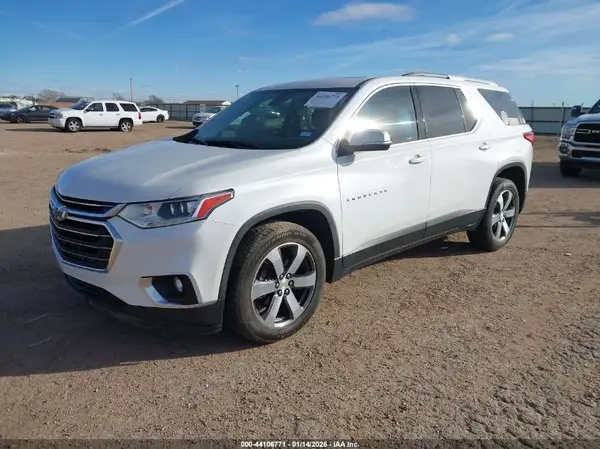 1GNERHKW1JJ224747 2018 CHEVROLET TRAVERSE - Image 2