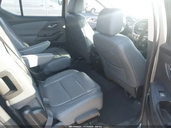 1GNERHKW1KJ285369 2019 CHEVROLET TRAVERSE - Image 8