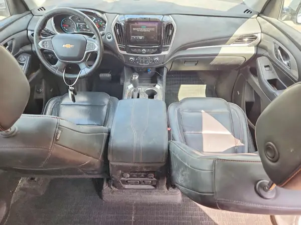 1GNERHKW1KJ299269 2019 CHEVROLET TRAVERSE - Image 8
